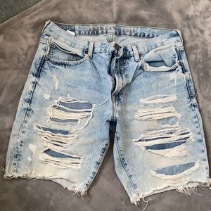men’s american eagle ripped jean shorts